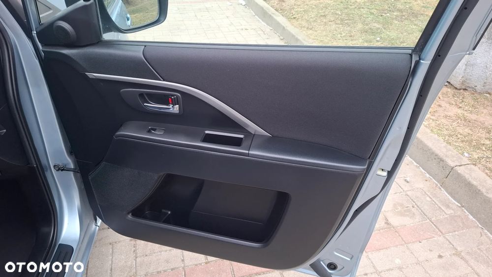 Mazda 5 2.0 MZR Sendo - 12