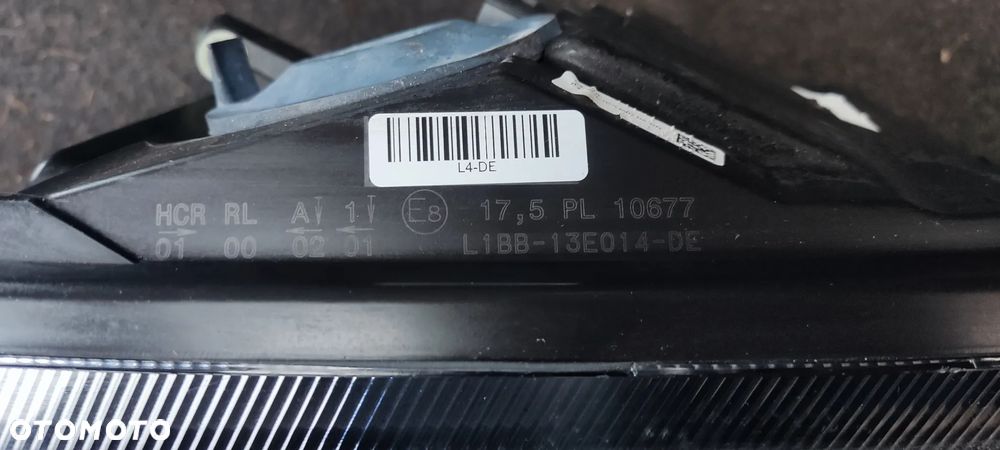 FORD FIESTA MK8 LAMPA PRZEDNIA PRAWA B479HL ICA UK ANGLIK - 5
