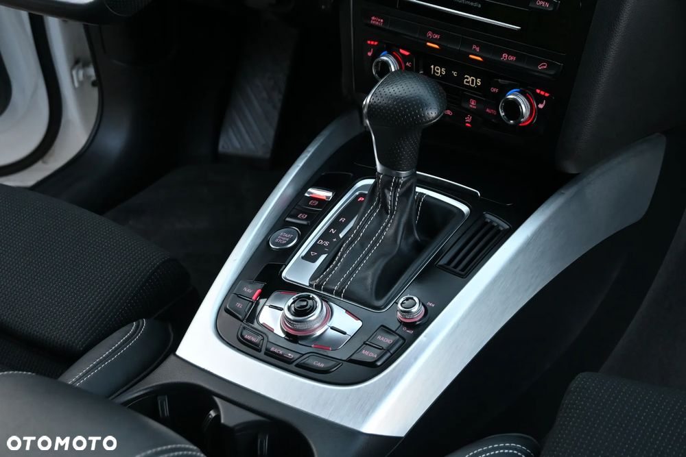 Audi Q5 2.0 TDI Quattro (clean diesel) S tronic - 25