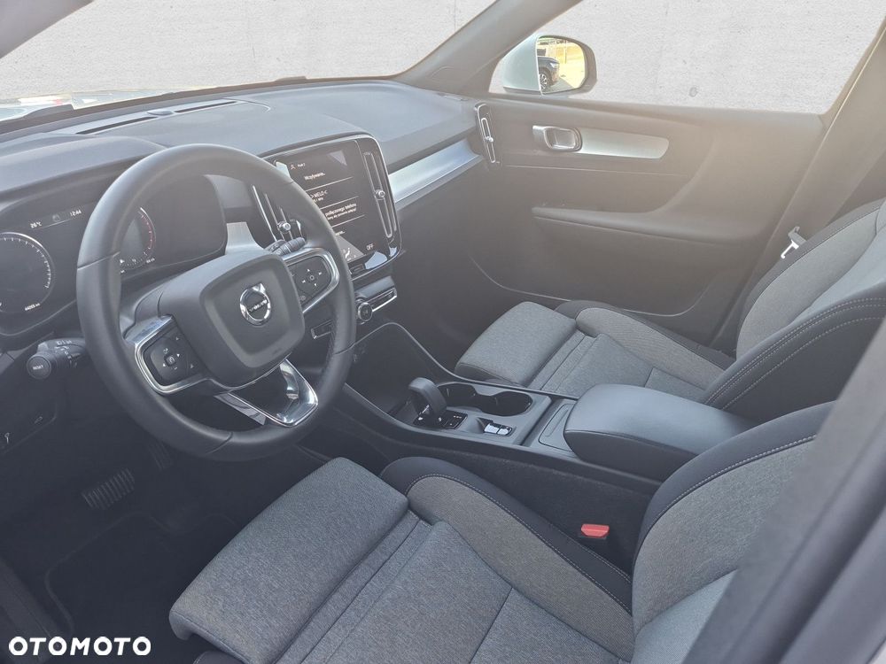 Volvo XC 40 - 11