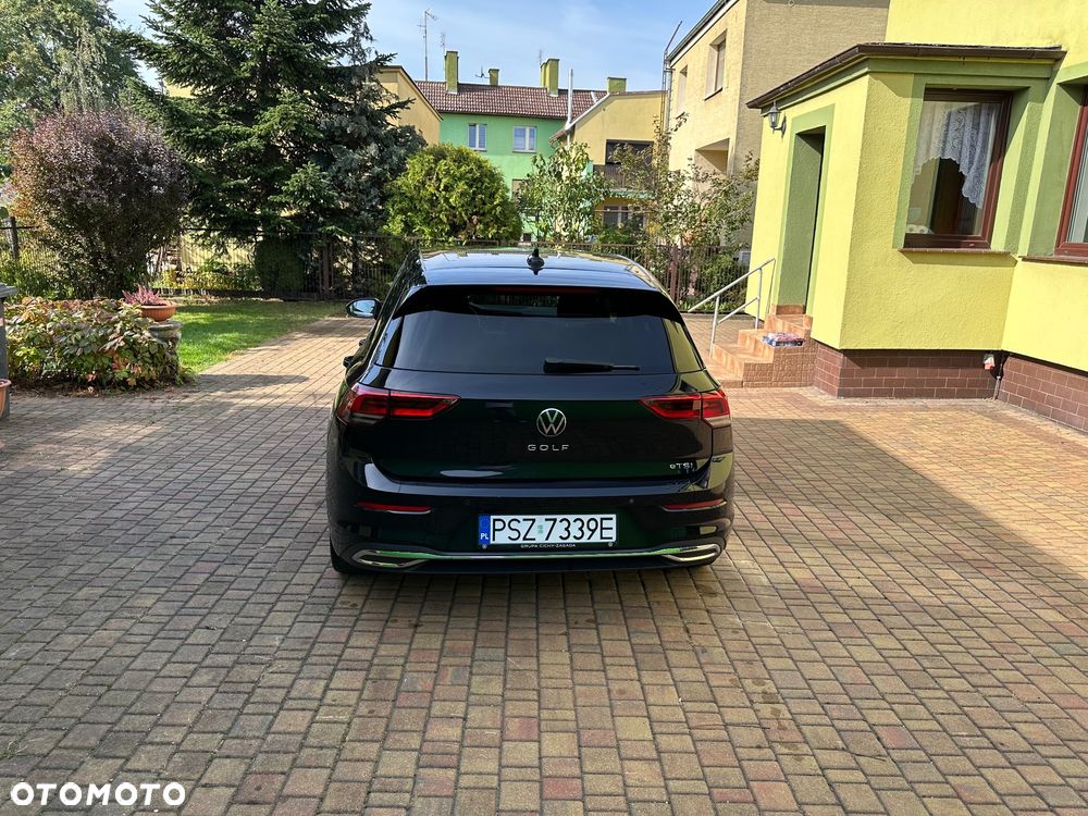 Volkswagen Golf - 9