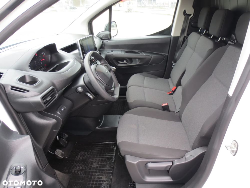 Peugeot PARTNER LONG ORYGINAŁ LAKIER i NISKI PRZEBIEG SALON PL. - 10