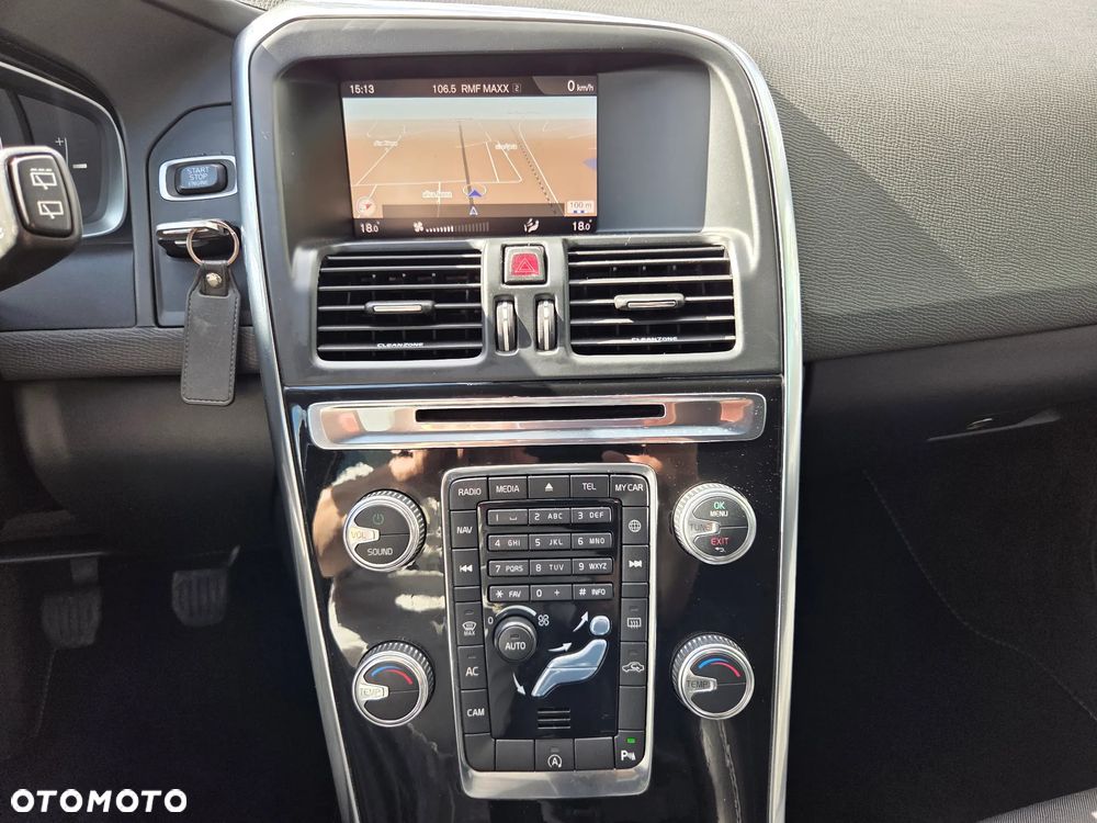 Volvo XC 60 D3 Momentum - 21