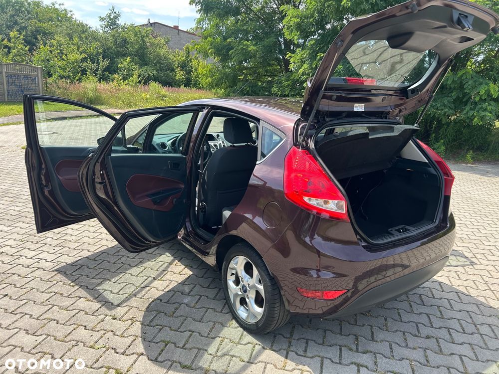Ford Fiesta 1.4 Titanium - 20