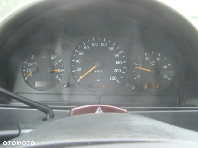 Mercedes-Benz ML 270 2.7CDI CIĘŻARYY 2-OSOBY 3.365KG-NA HAKU - 19