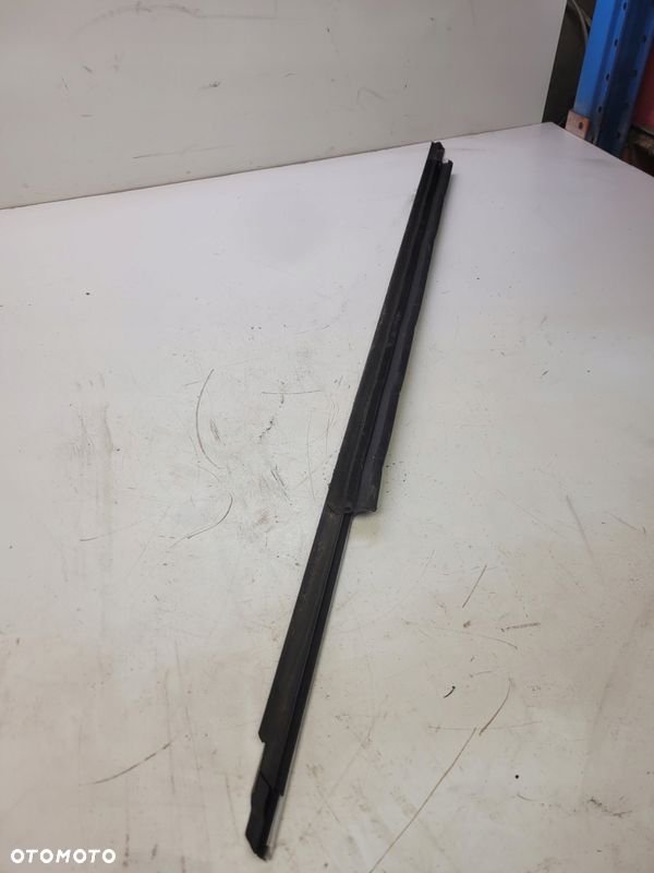 LISTWA CHROM DRZWI AUDI A4 B8 PP 8K0853284F - 5