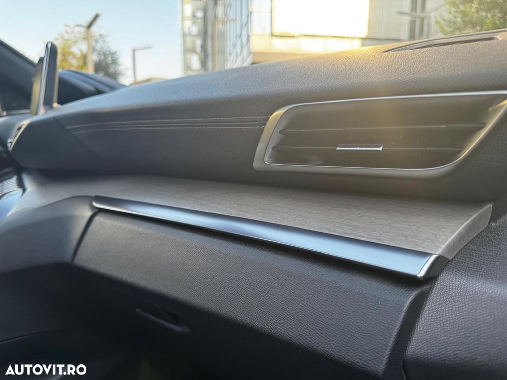 Peugeot 3008 BlueHDi 180 Stop & Start EAT6 GT - 30