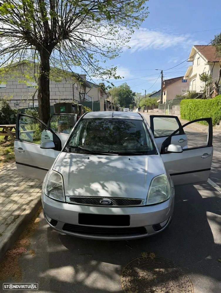 Ford Fiesta 1.4 TDCI Ghia - 6