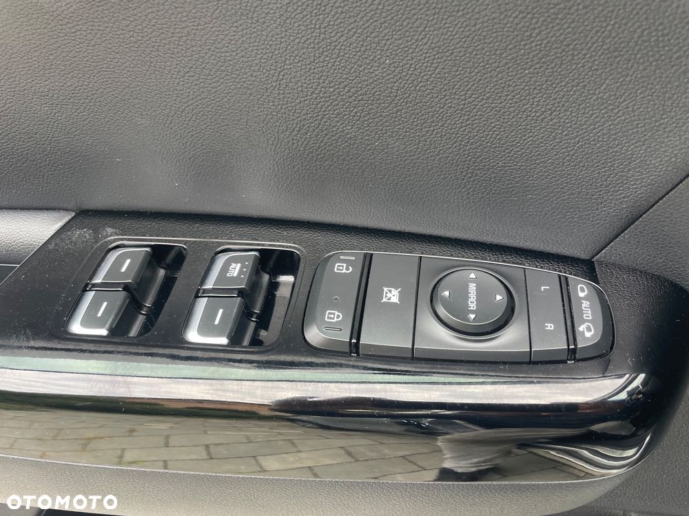 Kia Sportage 2.0 CRDI L 2WD - 24