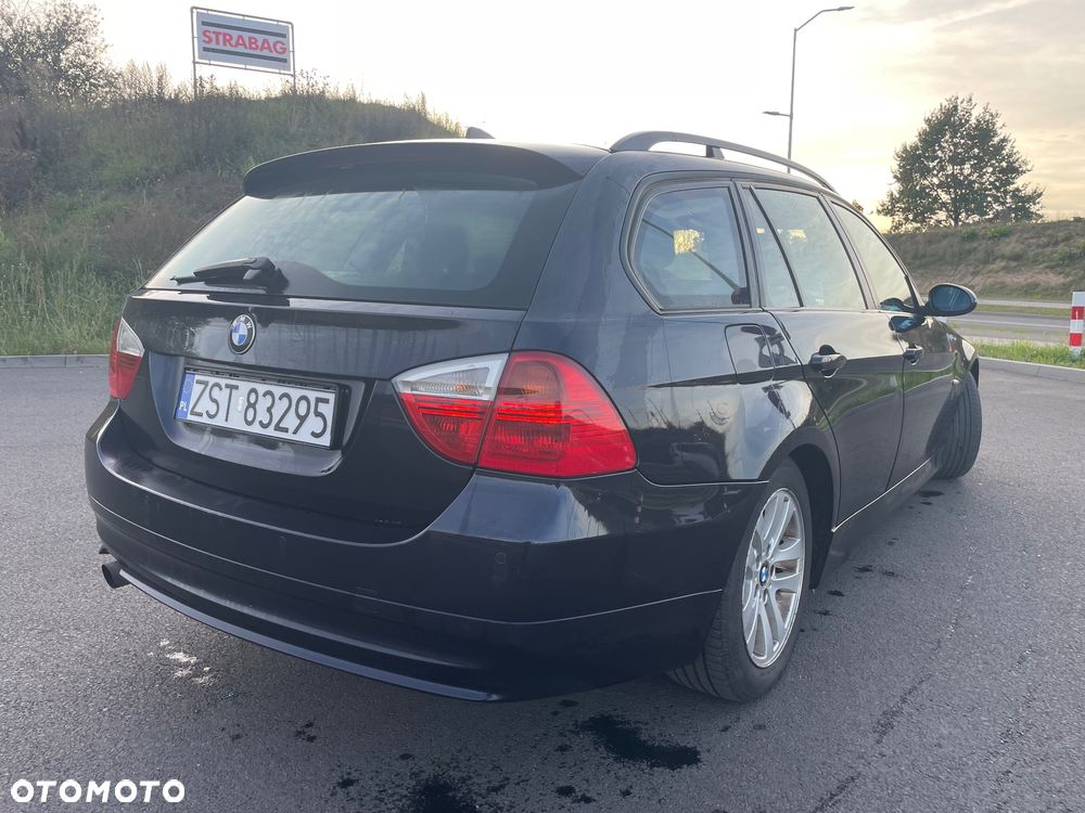 BMW Seria 3 - 12