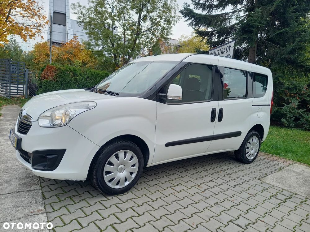 Fiat Doblo 1.4 16V Dynamic - 38