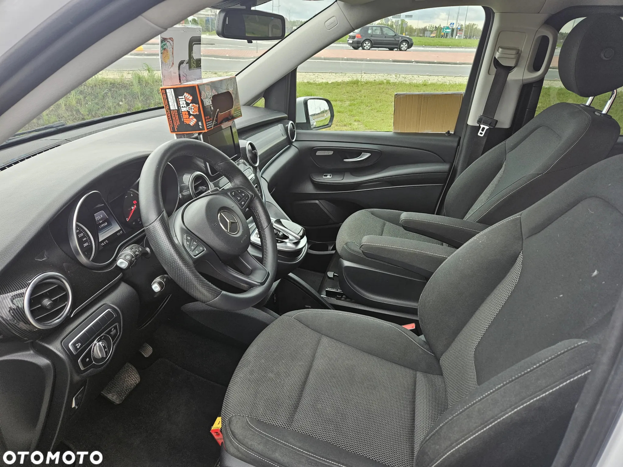 Mercedes-Benz Klasa V 250 d 4-Matic Avantgarde 7G-Tronic (d³ugi) - 9