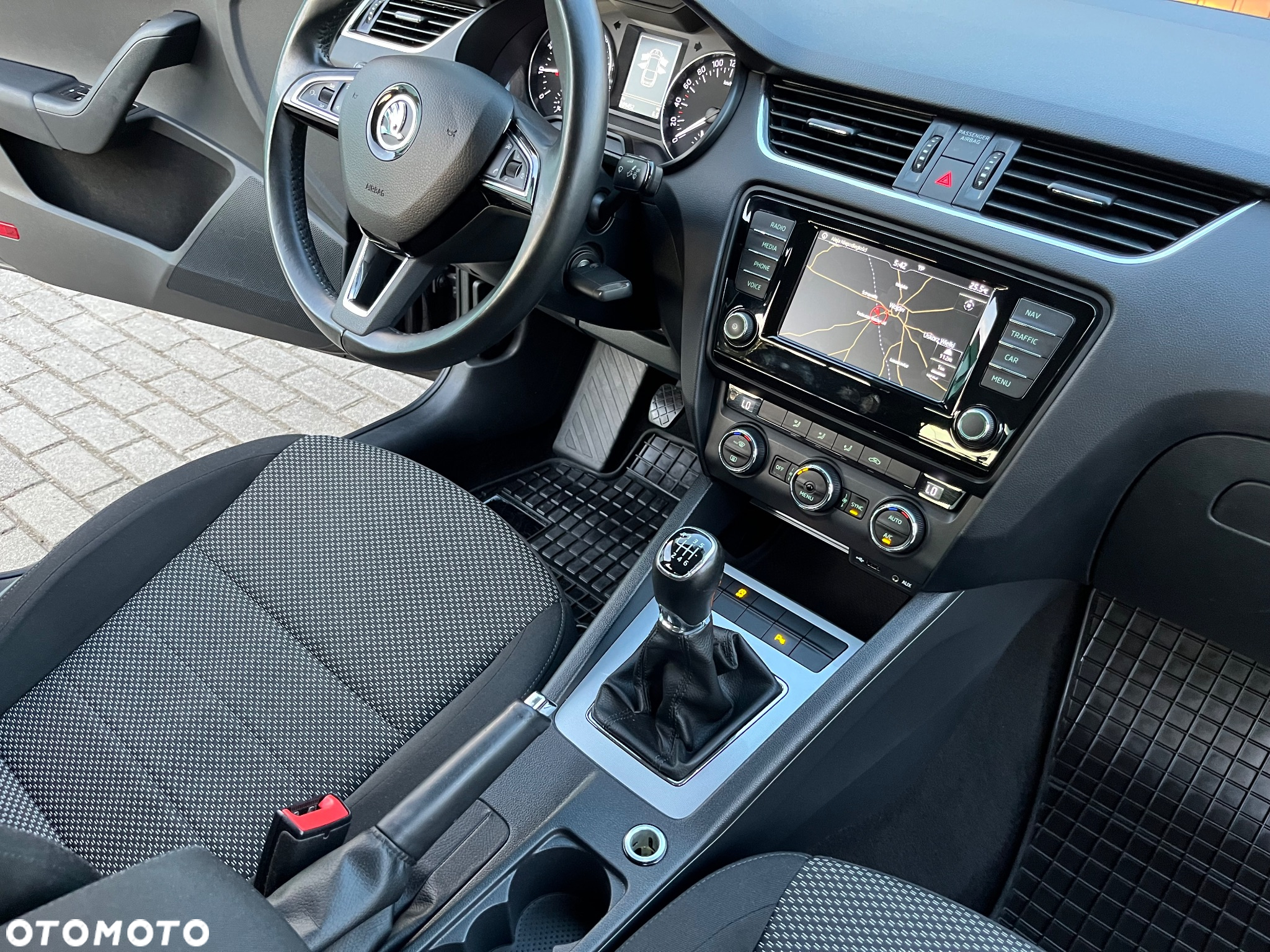 Skoda Octavia 1.0 TSI Ambition - 8
