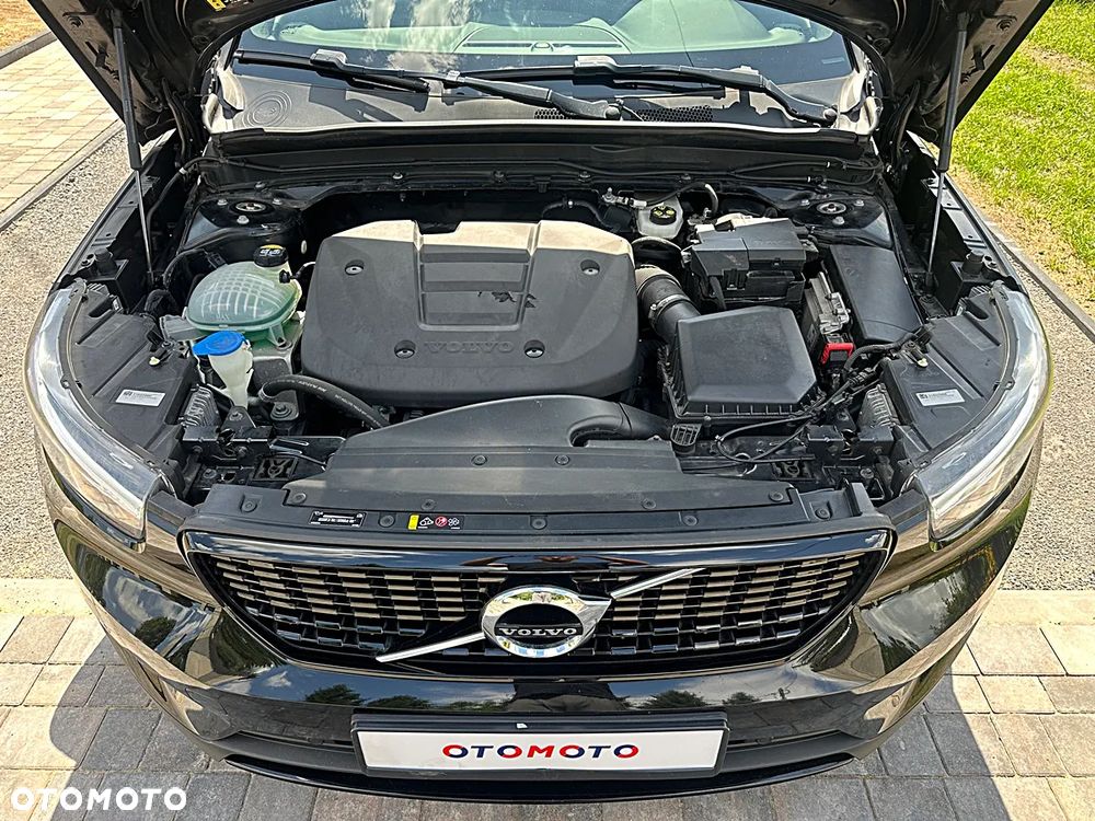 Volvo XC 40 T3 Geartronic RDesign - 33