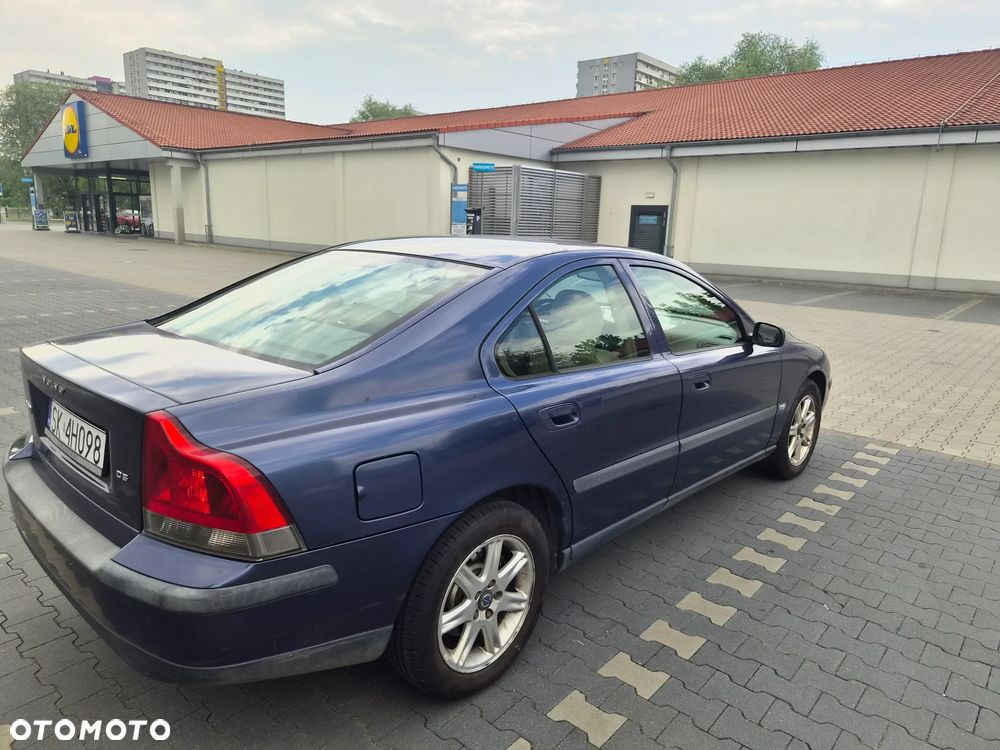 Volvo S60 2.4 D5 - 4