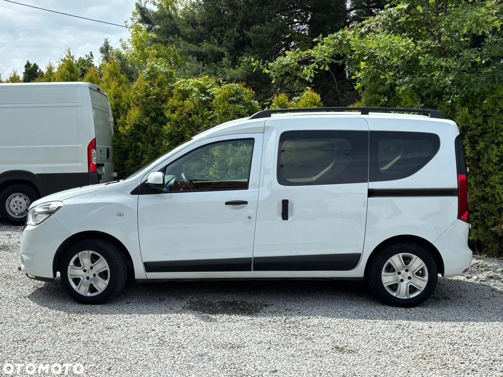 Dacia Dokker 1.6 Laureate - 11
