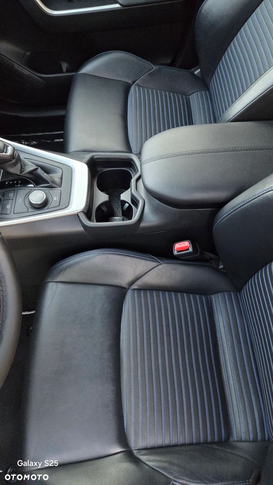 Toyota RAV4 2.5 Hybrid Selection 4x4 - 11