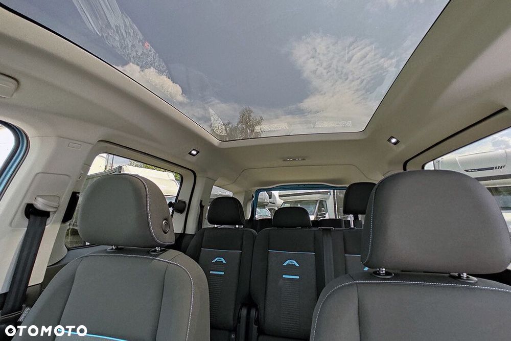 Ford Tourneo Connect - 19