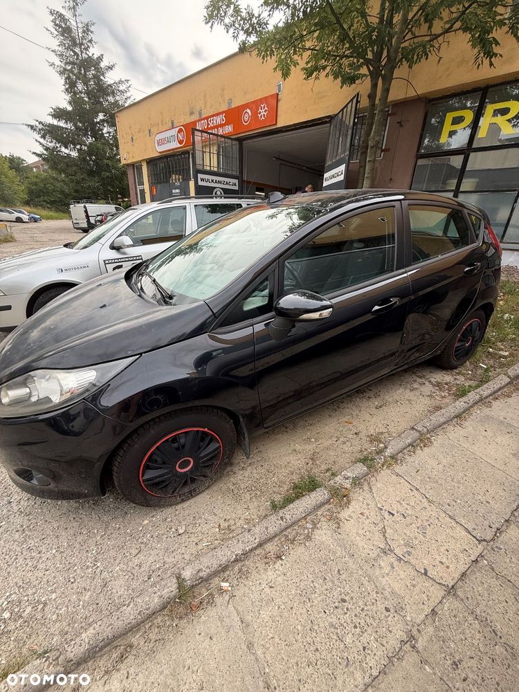 Ford Fiesta - 3