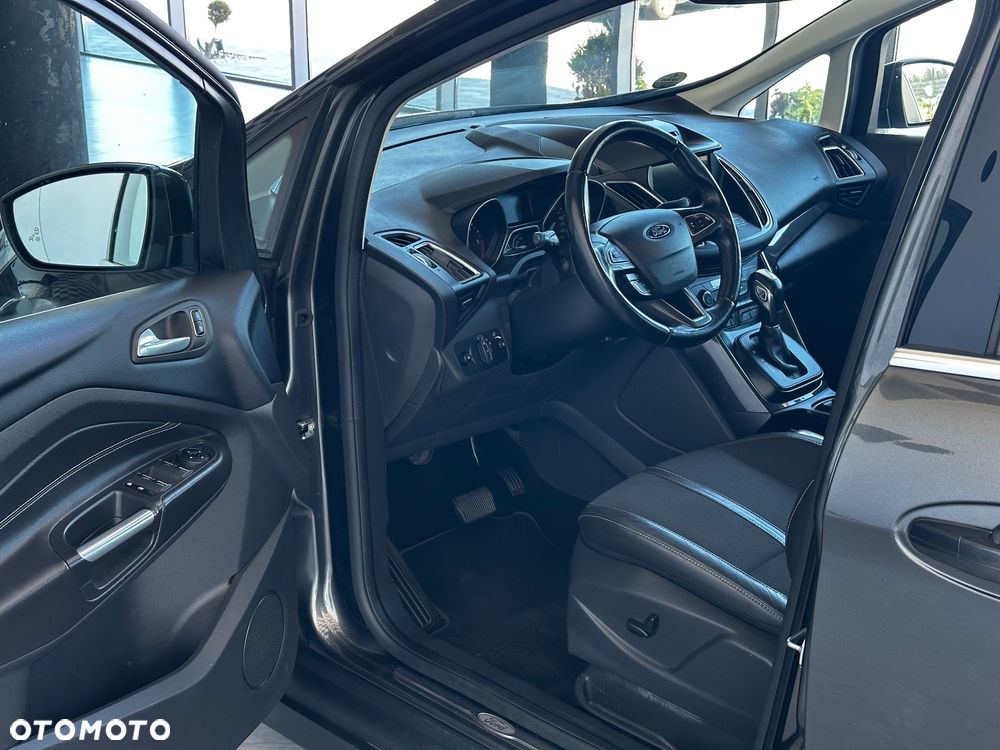 Ford Grand C-MAX - 13