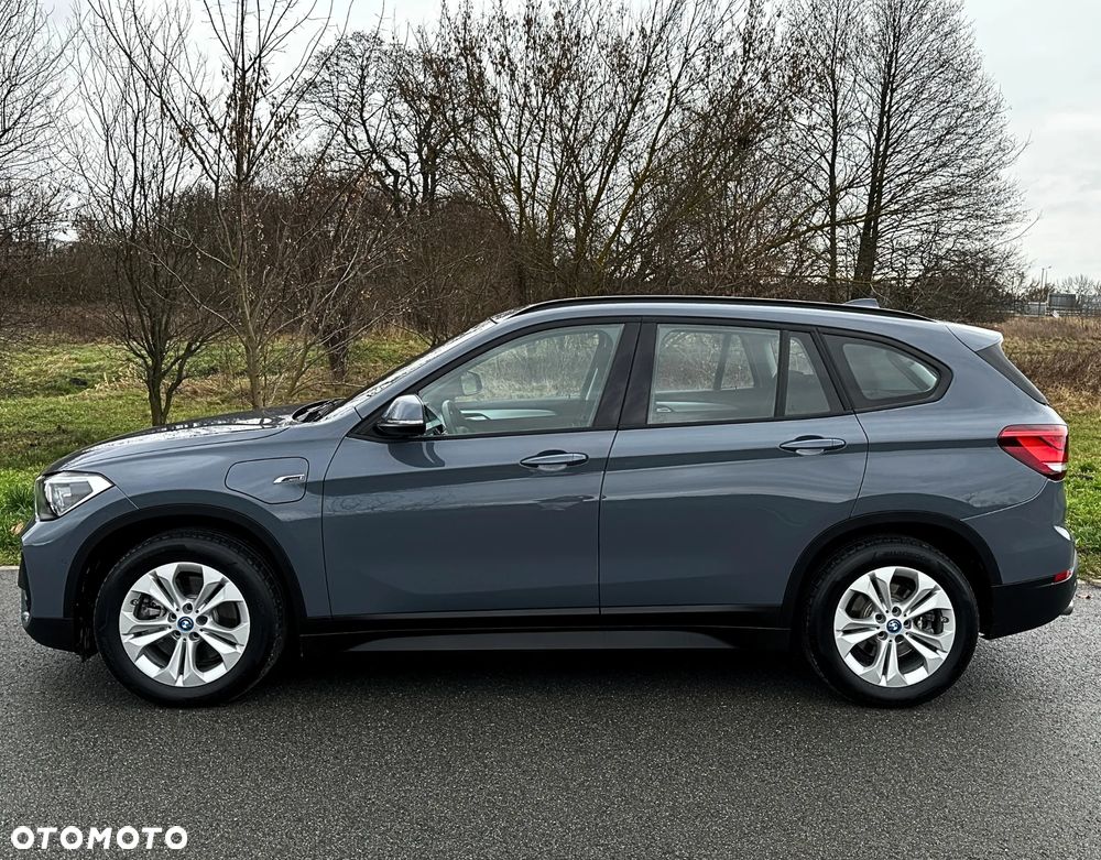 BMW X1 xDrive25e Sport Line - 5