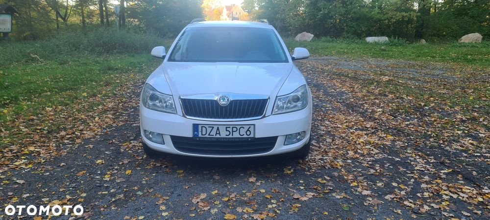 Skoda Octavia 1.6 TDI 4x4 Edition - 6