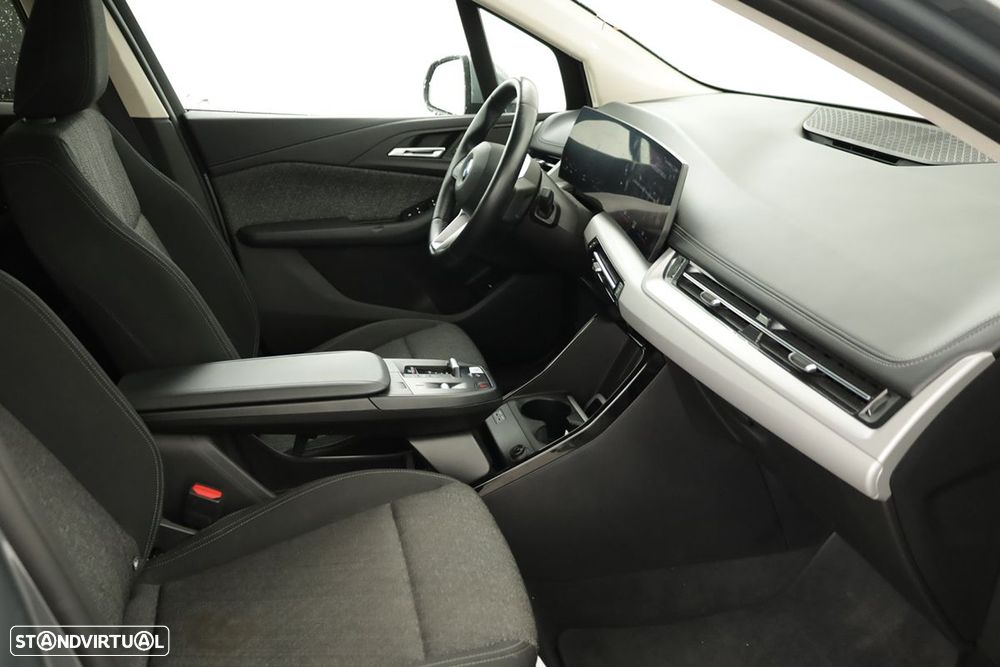 BMW 218 Active Tourer i Auto - 21
