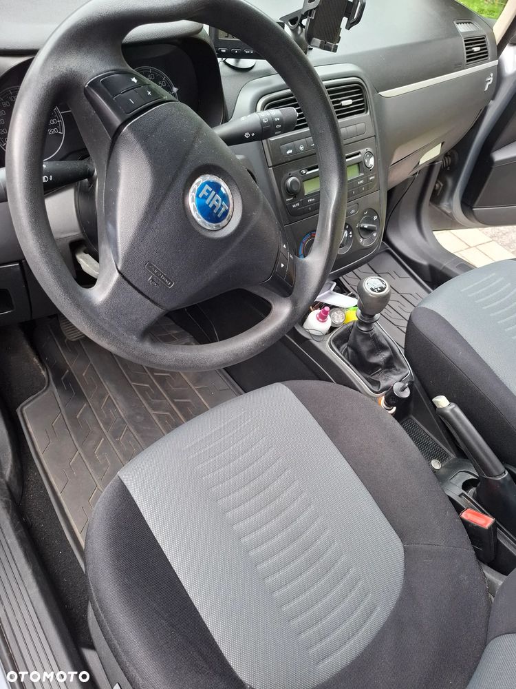 Fiat Punto - 2