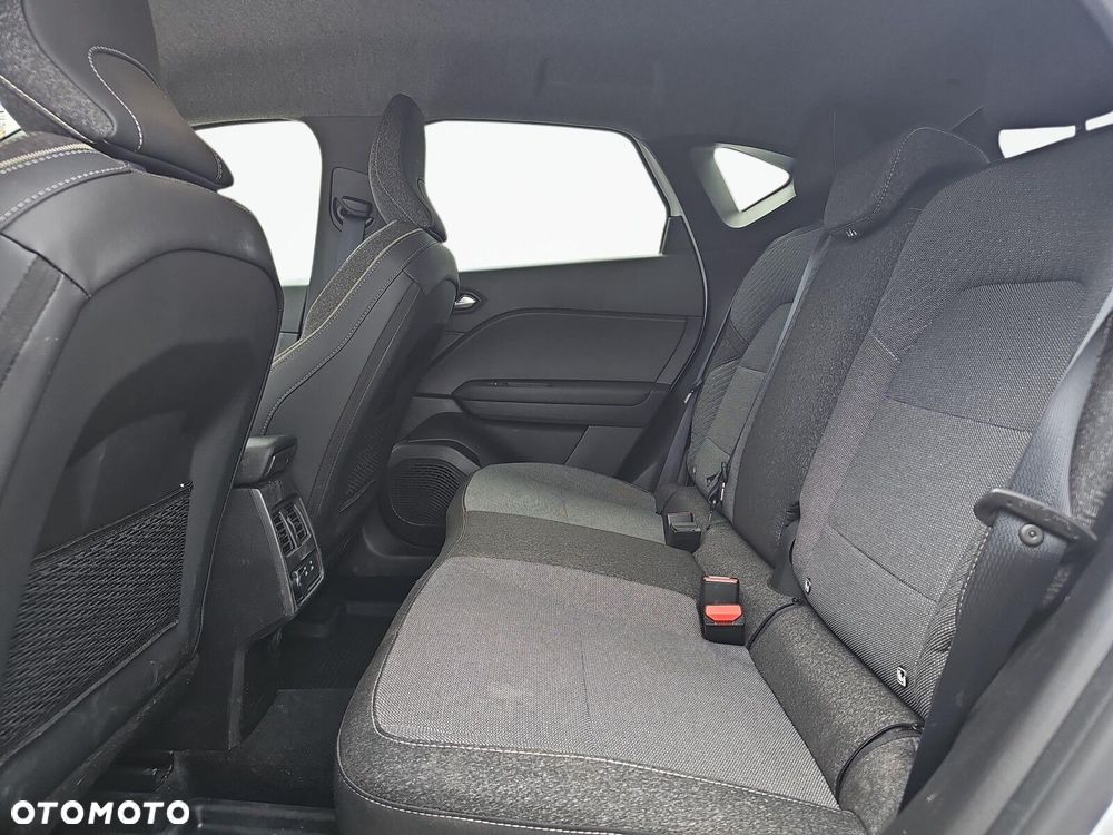 Renault Captur - 24