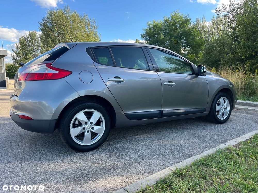 Renault Megane 1.6 16V Dynamique - 21