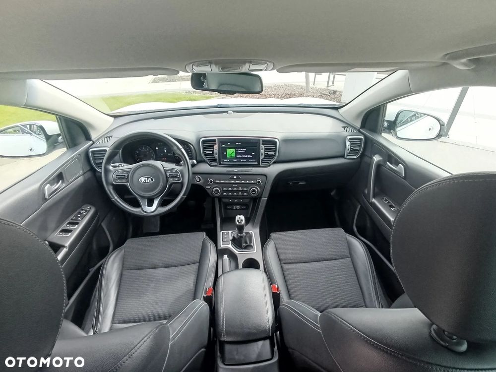 Kia Sportage 1.6 GDI 2WD Spirit - 12