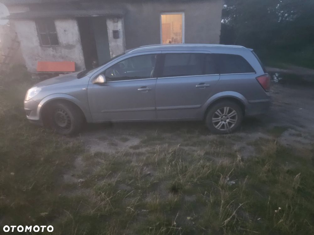 Opel Astra III 1.7 CDTI - 2