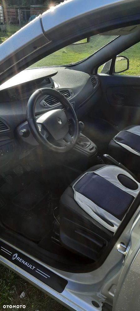 Renault Scenic - 7