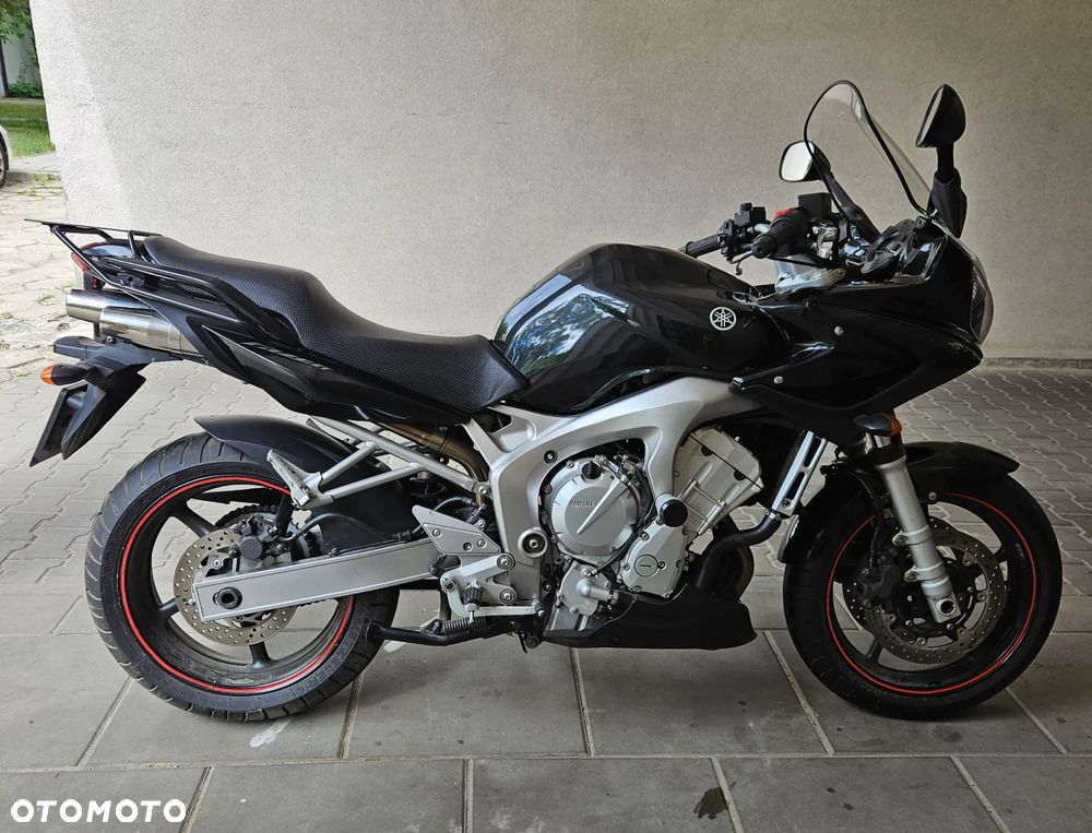 Yamaha FZ6 - 10