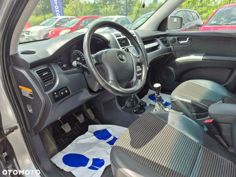Kia Sportage 2.0 CRDI 4WD Cup - 14