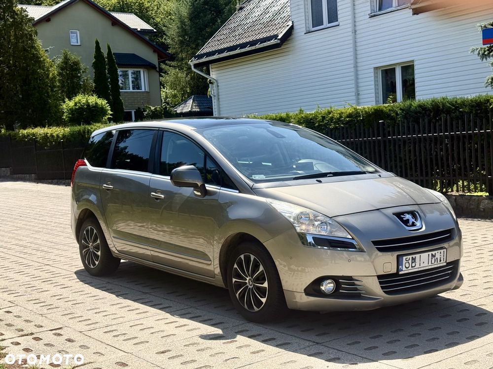 Peugeot 5008 - 1