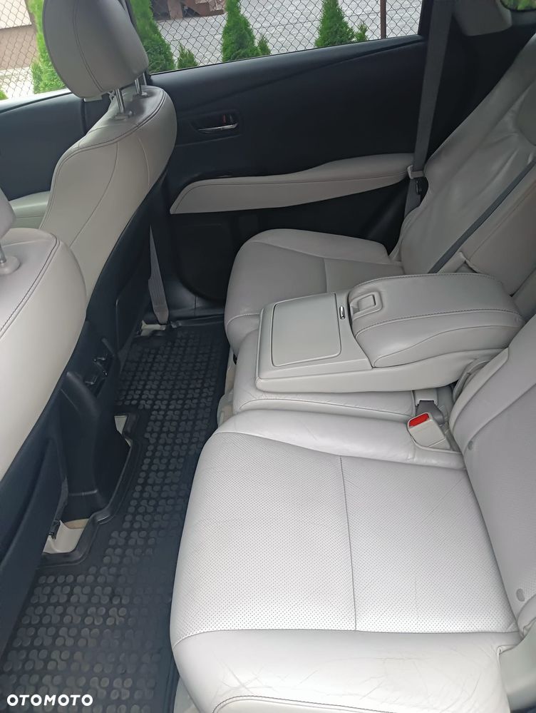 Lexus RX - 6