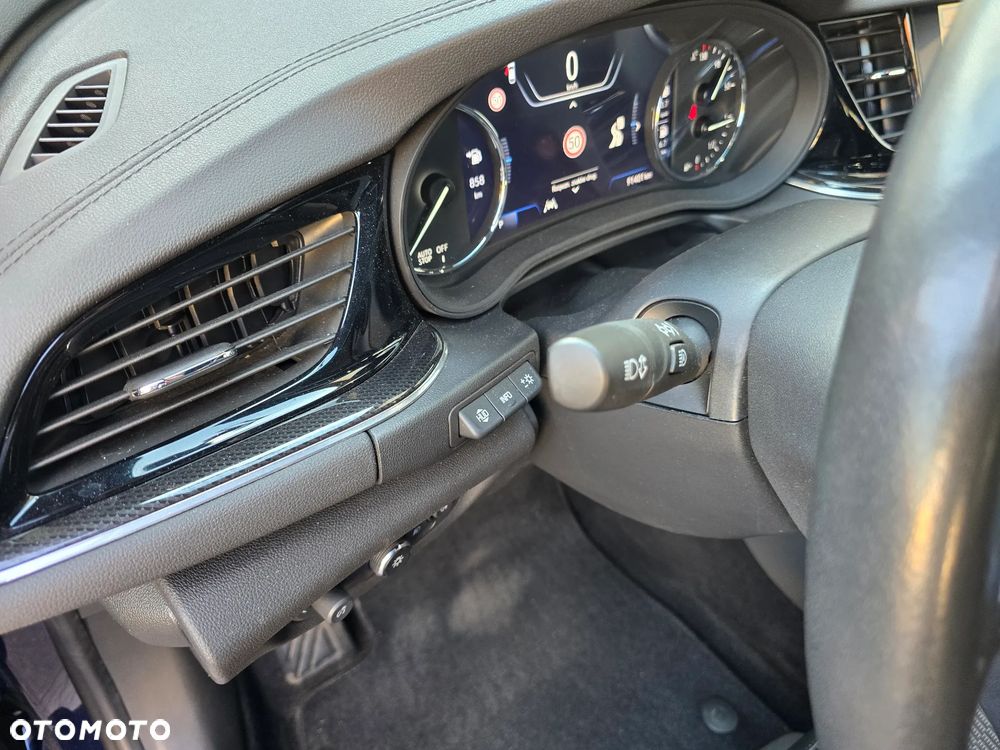 Opel Insignia 2.0 CDTI Elegance S&S - 12