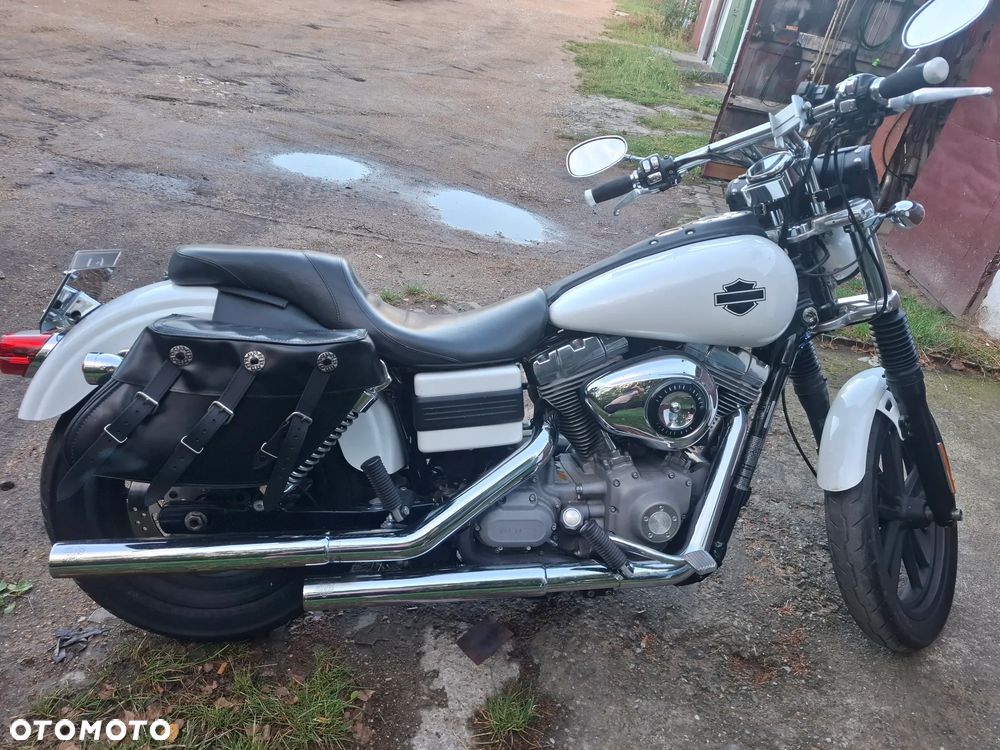 Harley-Davidson Dyna Super Glide - 2