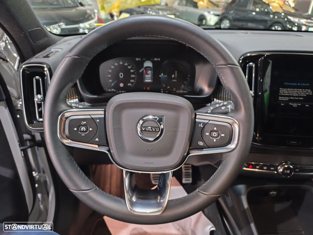 Volvo XC 40 T4 Recharge DKG Core - 11