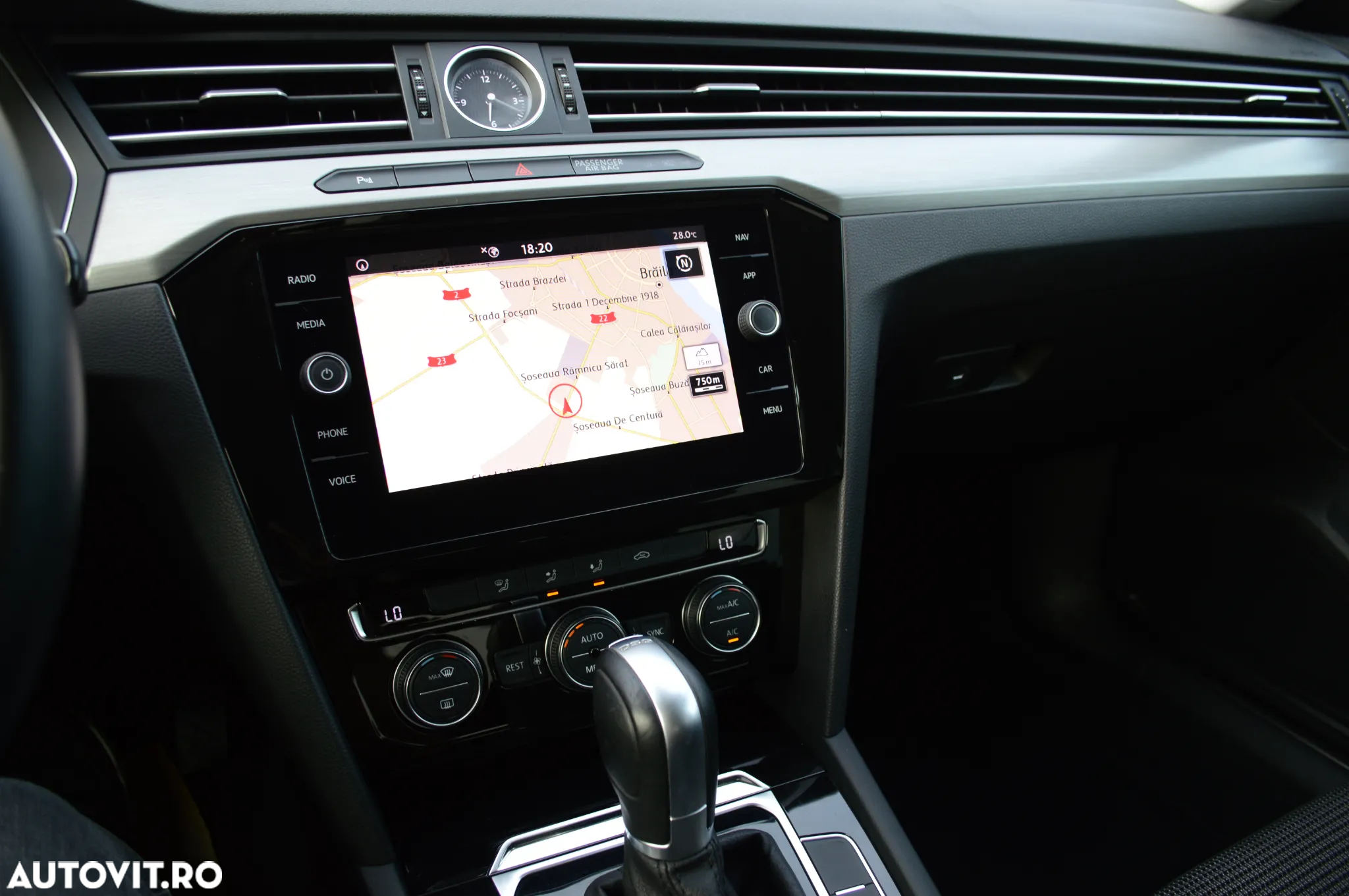 Volkswagen ARTEON 2.0 TDI DSG Elegance - 32