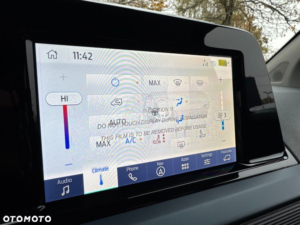Ford Tourneo Courier - 38