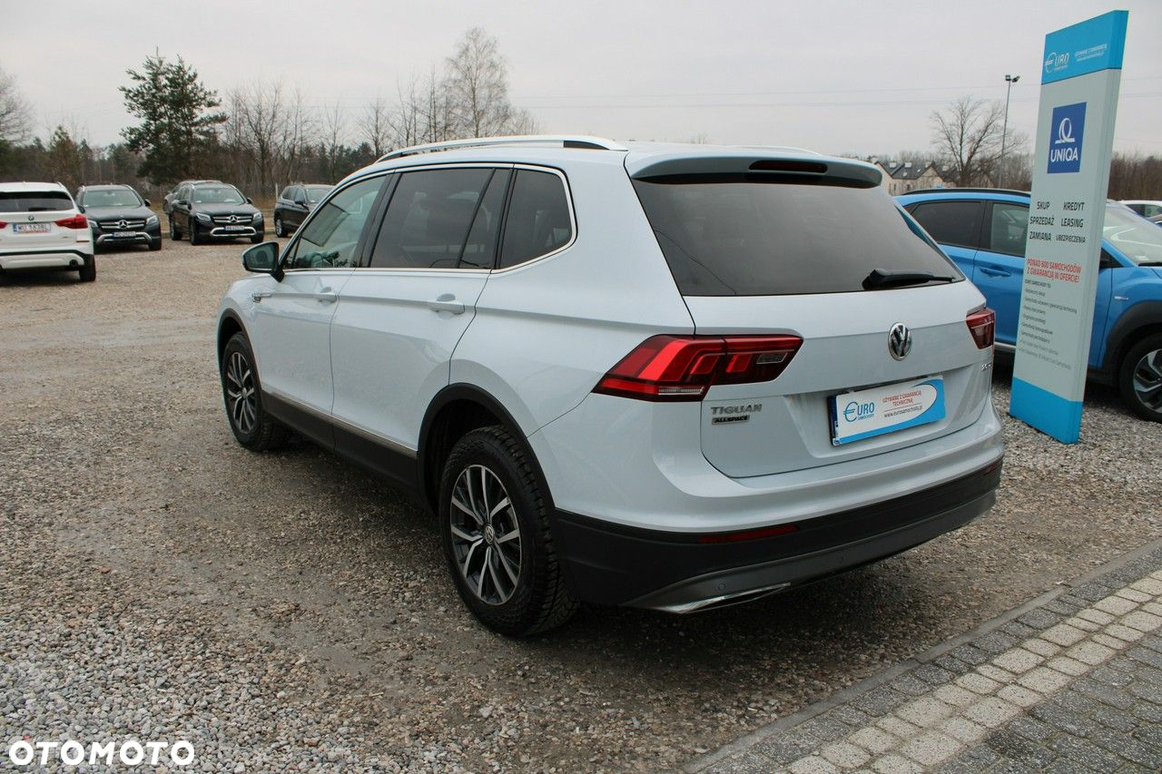 Volkswagen Tiguan Allspace 2.0 TDI SCR Comfortline - 9