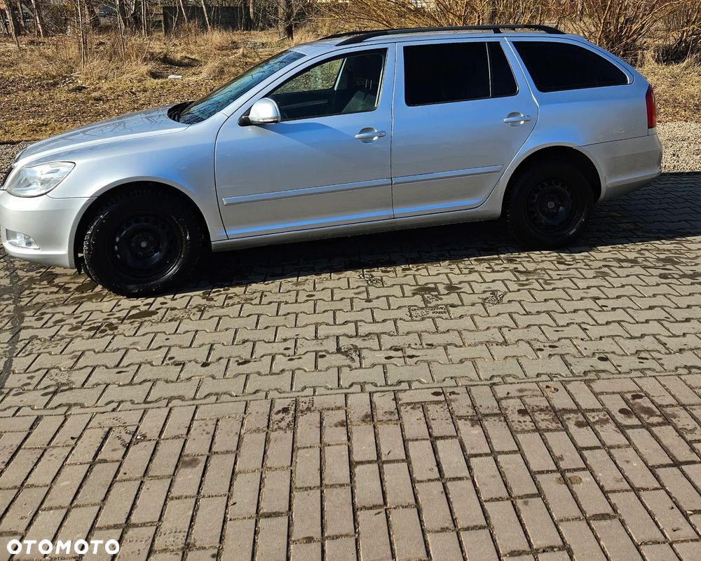 Skoda Octavia 2.0 TDI Ambiente - 9