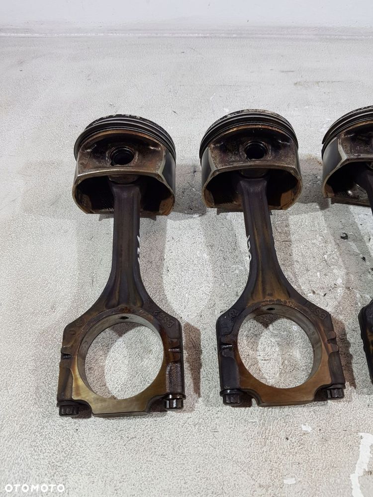 tłok korbowód 76l84+ r081 vw audi seat skoda 1.6 fsi blf - 2
