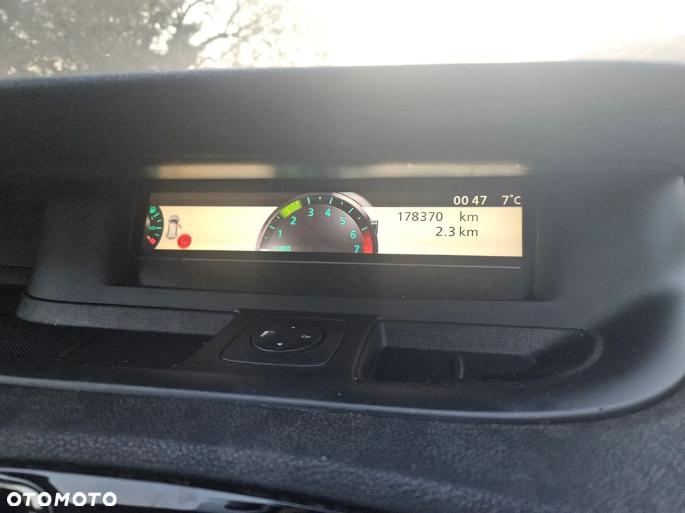 Renault Scenic 2.0 16V 140 CVT Dynamique - 11