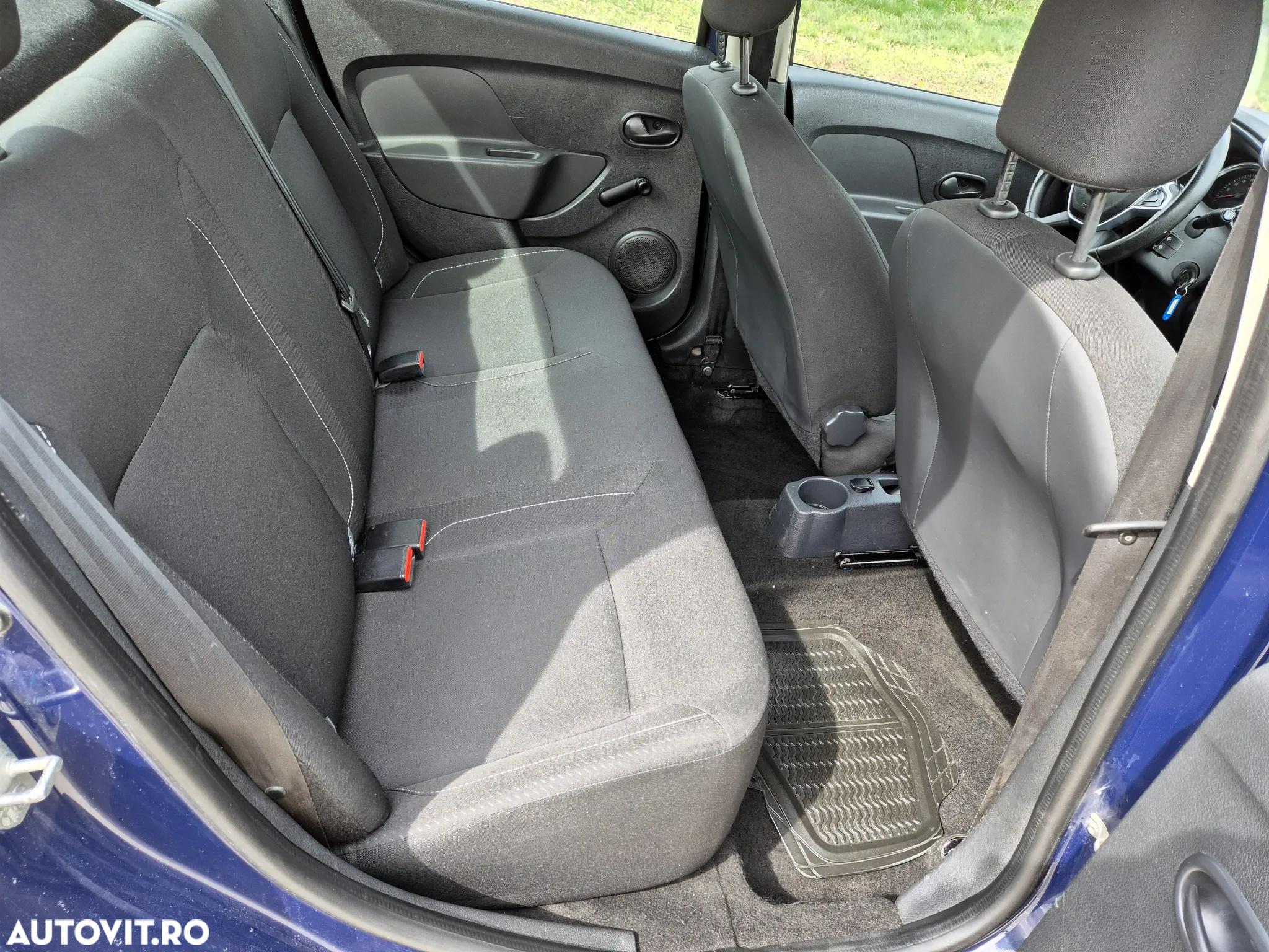 Dacia Logan 1.0 SCe Laureate - 15
