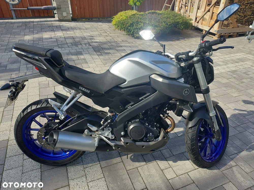 Yamaha MT - 2