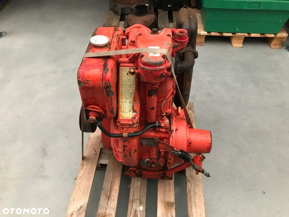 SILNIK HATZ E89 FG-211 kompletny 3500netto - 2