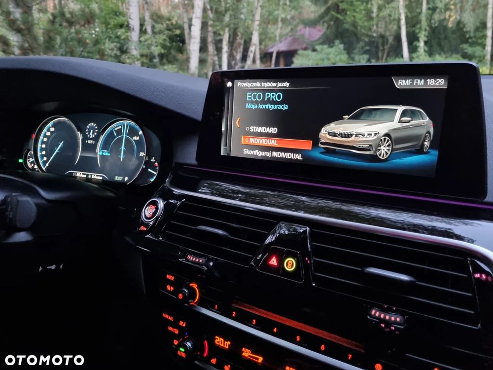 BMW Seria 5 540d xDrive M Sport sport - 24